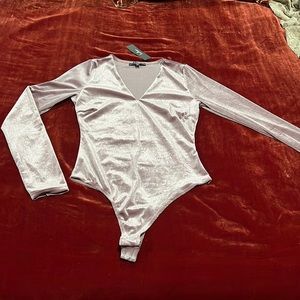 Lulu’s Velvet Bodysuit NWT